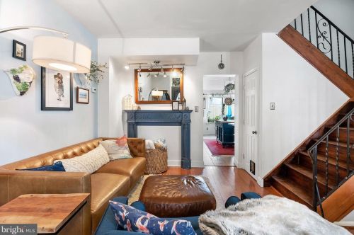 710 Belgrade St, Philadelphia, PA 19125-2812