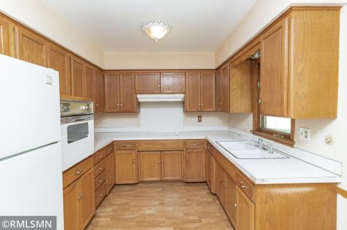 805 Brookline Ave, Saint Paul MN  55119-5317 exterior