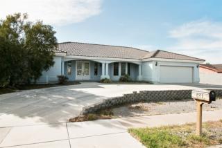 847 Fairview Dr, Henderson NV  89015-5716 exterior