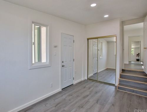2401 Stanford St, Santa Ana CA  92704-3528 exterior