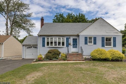 327 Farley Ave, Scotch Plains, NJ 07076-1109