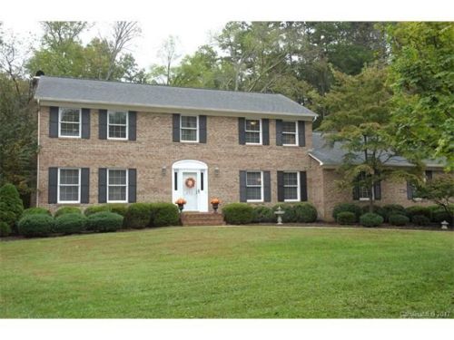 112 Dandridge Pl, Salisbury, NC 28144-8513