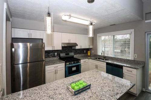 583 Inland Way, Lilburn, GA 30047-5851