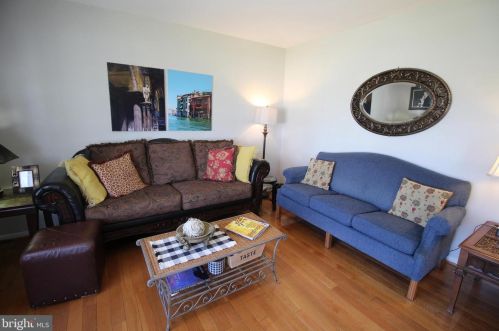 17 Friendship Ct, Charles Town WV 25414-5058 exterior