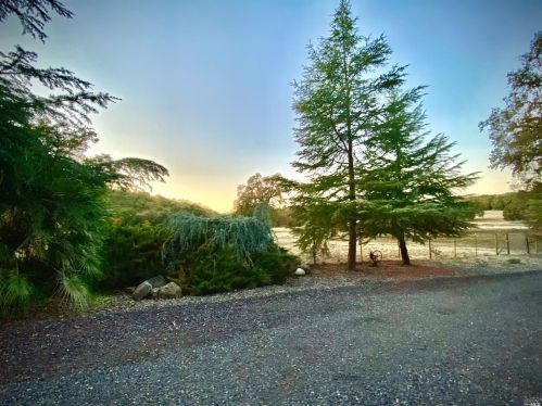 2001 Vichy Springs Rd, Ukiah CA 95482-4135 exterior