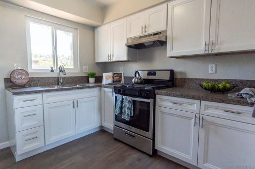 991 Billings St, El Cajon, CA 92020-7684