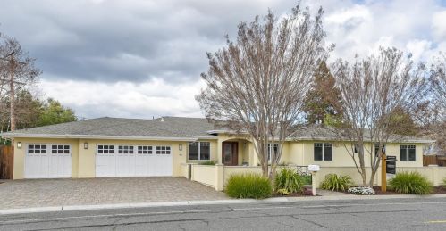 1786 Newcastle Dr, Los Altos, CA 94024-6231