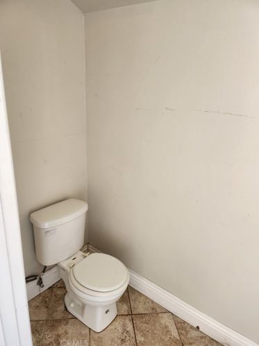 3893 Beechwood Pl, Riverside CA  92506-1117 exterior