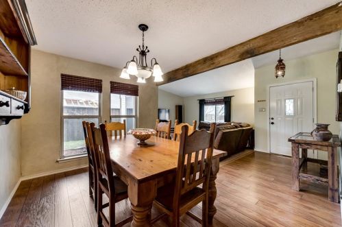 6301 Galaxie Rd, Garland TX 75044-8117 exterior