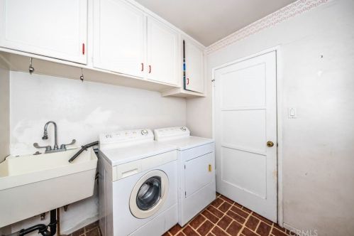 1704 Edna Dr, Santa Ana CA 92706-2424 exterior