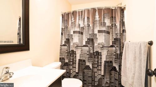 316 Bunny Ln, Harpers Ferry WV  25425-7104 exterior