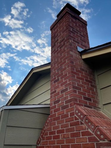 2642 Sable Way, Aurora CO  80014-2404 exterior