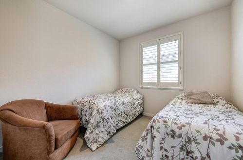 5712 Freestone Dr, Arboga CA  95901-8701 exterior