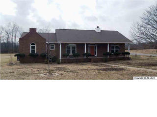 182 Bellview Rd, Taft, TN 38488-5021