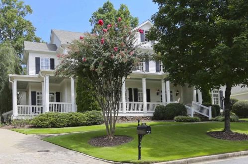 130 High Point Walk, Atlanta GA  30342-2480 exterior