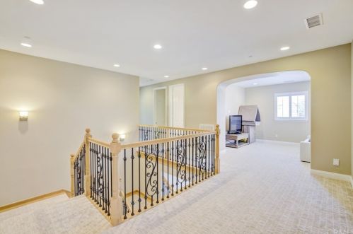 3476 Deep Waters Ct, Simi Valley CA  93065-0587 exterior