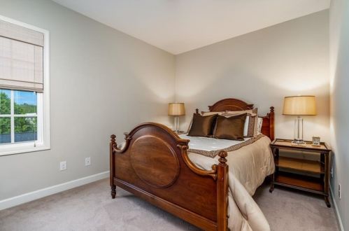 1301 Lullwater Park Cir, Atlanta GA  30306-4641 exterior