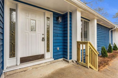 2397 Amberbrook Dr, Conyers, GA 30094-6179