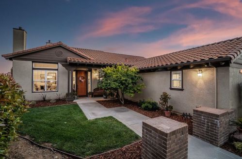 1462 Windsong Pl, Morgan Hill, CA 95037-9062