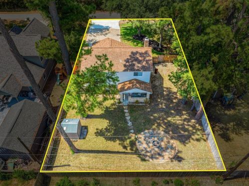 10212 Sunset Ln, Conroe, TX 77385-9520