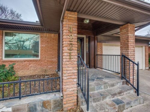 4221 Selkirk Dr, Fort Worth TX  76109-5329 exterior