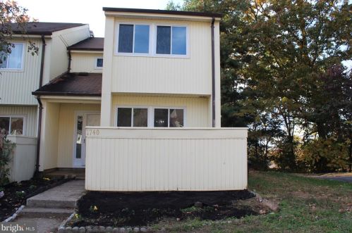 1740 Powder Horn Ter, Woodbridge, VA 22191-3816