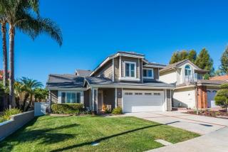 15 Woodlawn, Irvine CA  92620-3287 exterior