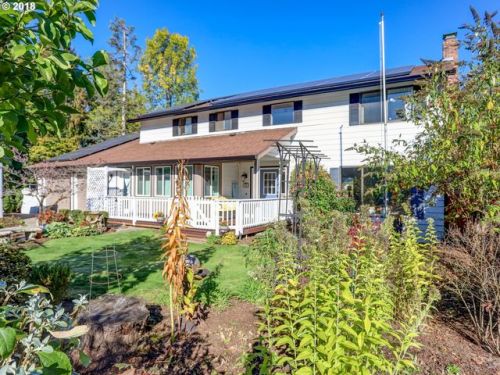 765 Queens Ct, Beaverton OR  97124 exterior