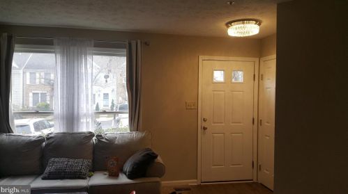 4400 Bender Ct, Burtonsville, MD 20866-2229