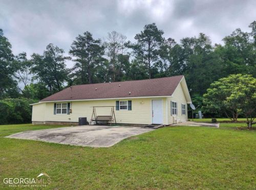 1180 Sweetgum Ln, Baxley, GA 31513-2934