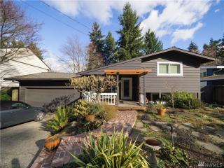 15222 Densmore Ave, Seattle, WA 98133-6306