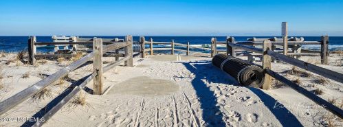 31 Crane Way, Lavallette NJ 08735-1306 exterior