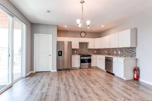 6550 Addison Way, Denver CO 80016-4162 exterior