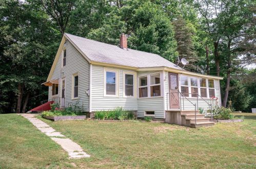 60 Mechanic Falls Rd, Poland, ME 04274-6540