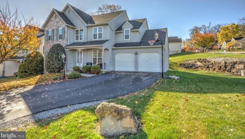798 Sylvan Rd, Lancaster, PA 17601-2439
