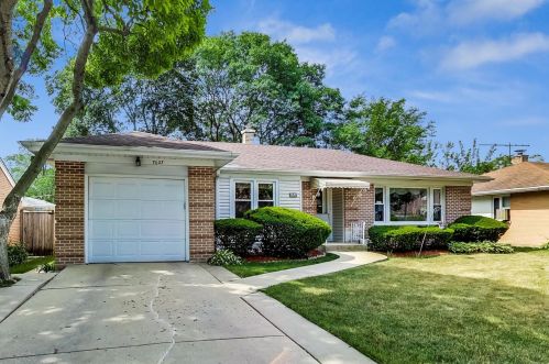 7627 Kedzie St, Niles IL  60714-2531 exterior