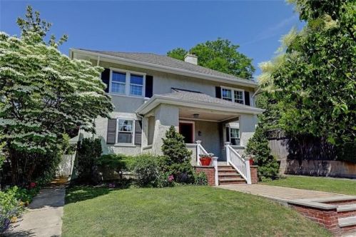 28 Cole Ave, Providence, RI 02906-4516