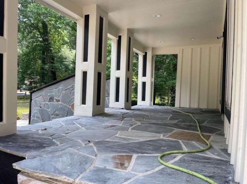 221 Cross Gate Dr, Marietta GA  30068-3921 exterior