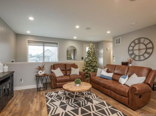 14 45th Ave, Denver CO  80216-3502 exterior