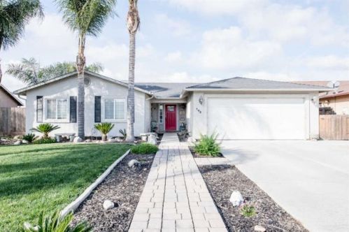 148 Robin Ave, Visalia, CA 93291-1404
