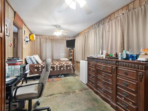 1300 Quail Trl, Fort Worth TX  76114-2321 exterior