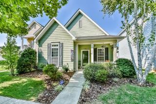 7432 Darblay St, Huntersville, NC 28078-1002