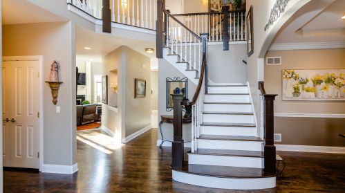 6919 Fieldstone Dr, Willowbrook IL  60527-5295 exterior