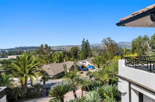230 Country Hill Rd, Anaheim CA  92808-1352 exterior