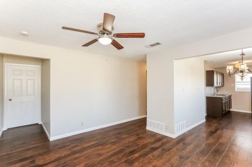 1708 Colvin St, Fort Worth TX  76104-7119 exterior