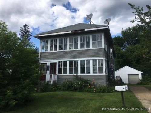 6 Woodman Ave, Fairfield, ME 04937-1214