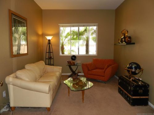 1461 Stanislaus Dr, Chula Vista CA  91913-1479 exterior