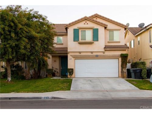 255 Camino De La Luna, Perris, CA 92571-2991