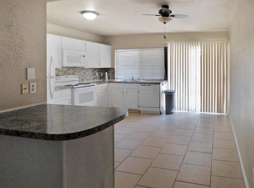 6210 Mccartney Ln, Garland TX  75043-5933 exterior