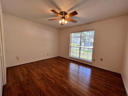 27126 Paula Ln, Conroe TX  77385-9050 exterior